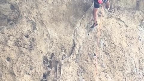 Liuzhou Mirror Mountain Climbing