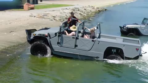 Unbelievable Flying Car Takes to the Skies!