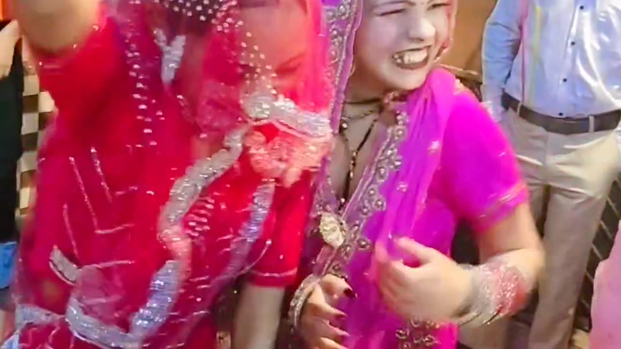 Married girl dance video