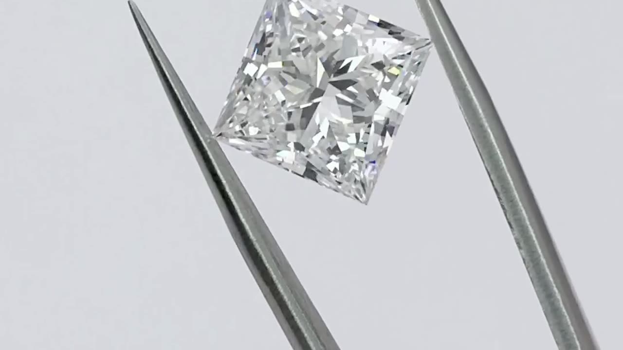 Princess 3.2ct F VS2 CVD Diamond Lab Grown Diamond IGI Certificate