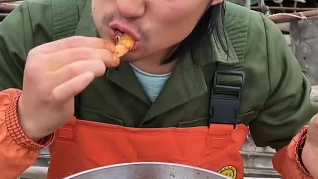 Spicier!! More Chili! TikTok China Funny Videos Eating Spicy Food Mukbang