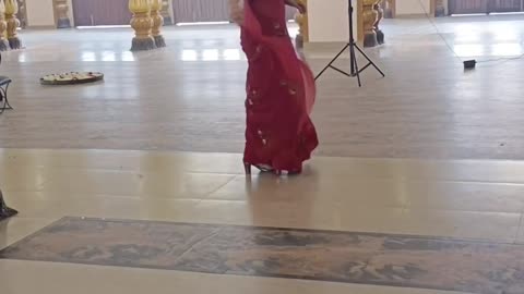 Beautiful elegant indian lady in saree doing rampwalk Mrs Uttar pradesh