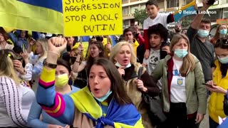 'Stop Putin': protesters around the world express fears
