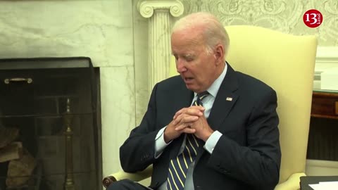 Biden holds talks with Zelenskiy in Oval Office