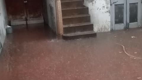 raining.entered water in my house