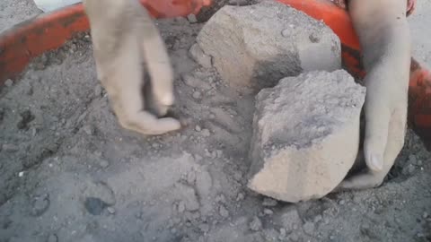 Relaxation crumbling video of sand and mud