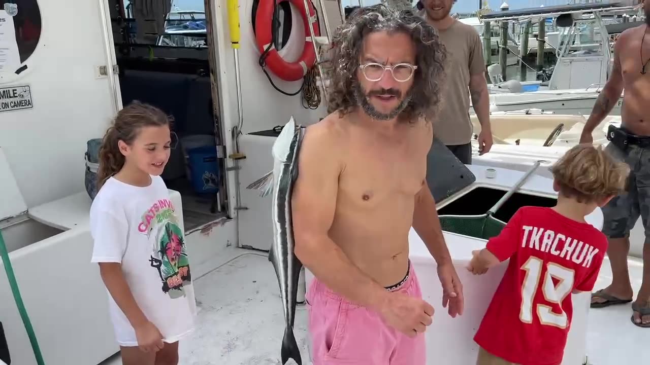 Father and Son Stick Real Remora to Their Bodies!