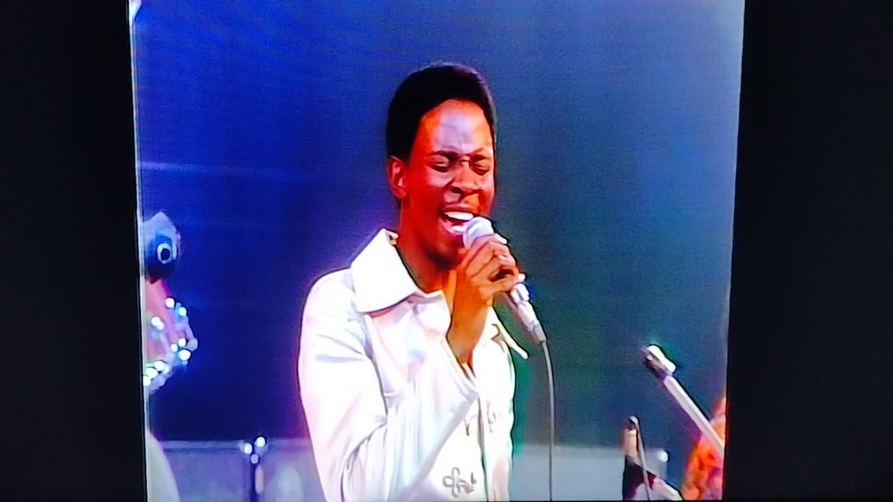 Earth Wind And Fire Devotion 1975