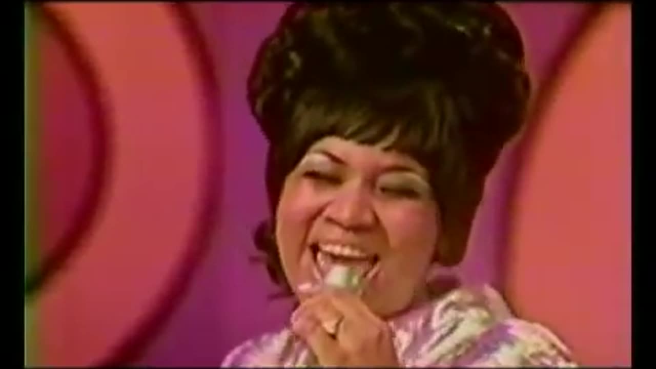 Aretha Franklin • Chain Of Fools • (1968) FOR April FOOLS Day ... Today