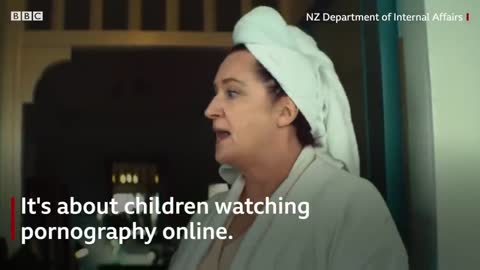 The New Zealand porn ad designed to protect children - BBC News