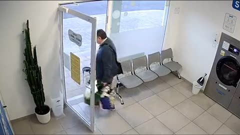 Leaving🔔The Laundromat🧺At The Right F#cking Time⌚💥🔥