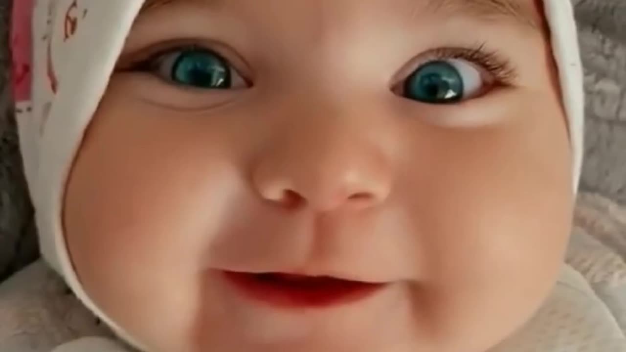 Cute baby viral video 102