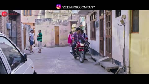 Ganna_Te_Gurh___Surkhi_Bindi____Gurnam_Bhullar___Sargun_Mehta___30_Aug(720p)