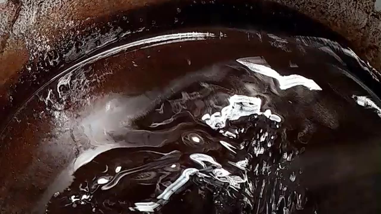 Chocolate sauce