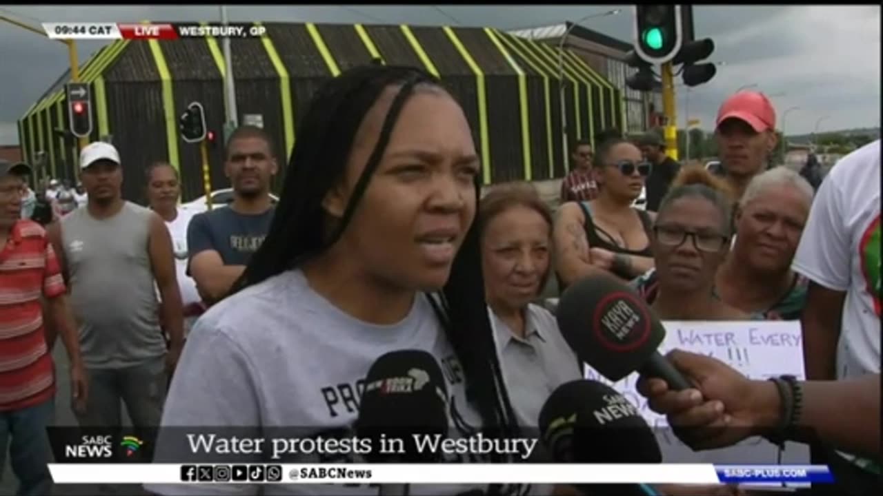 "Westbury Erupts: Water Crisis Sparks Violent Protests"