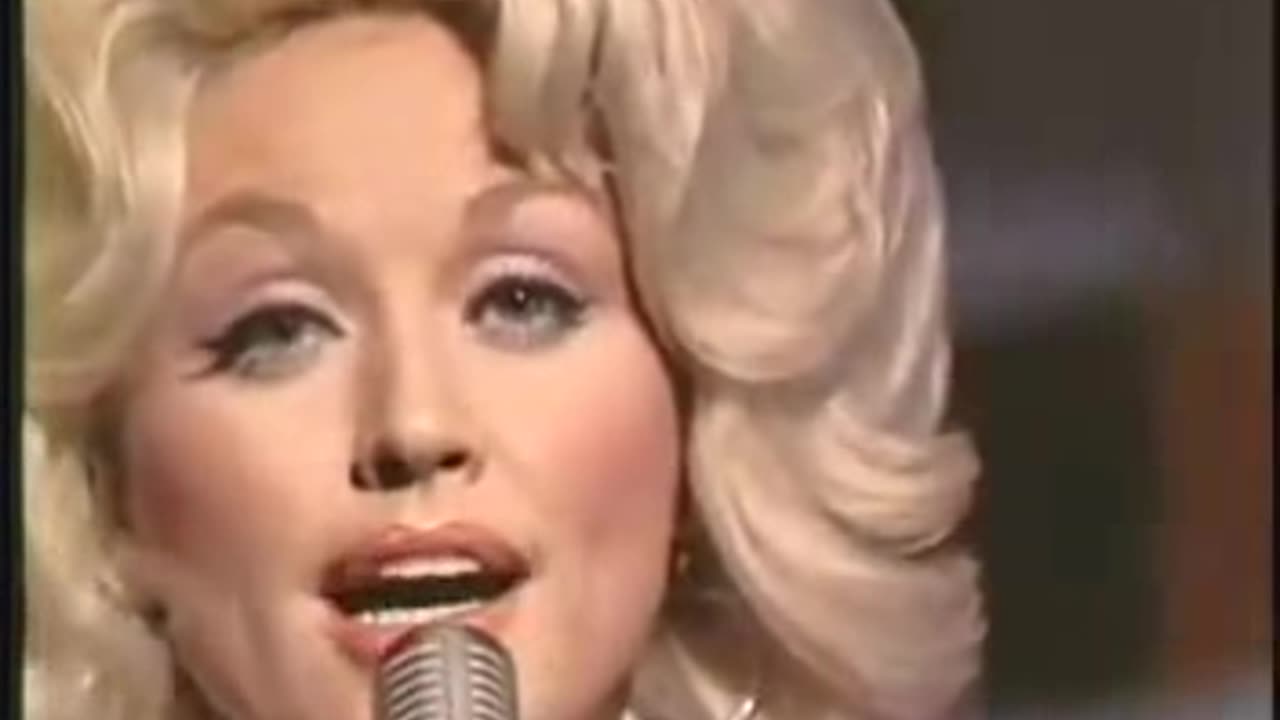 Dolly Parton - I Will Always Love You = Hee Haw 1974