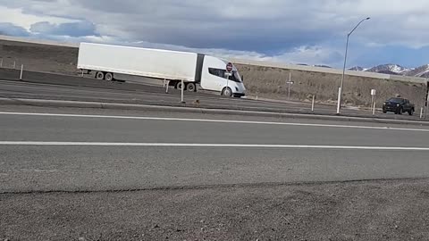 Tesla semi in action near Fernley, Nevada