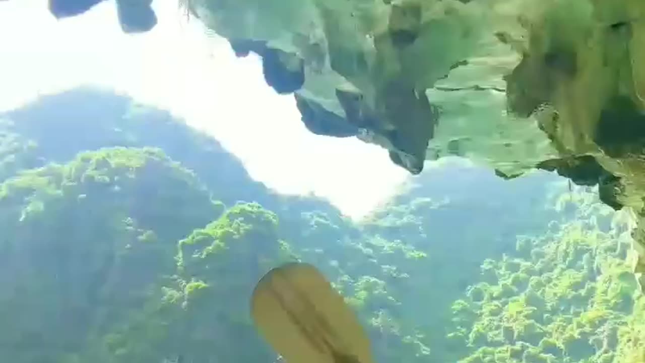 Ha Long bay, Vietnam 📍 😍Magical Spot