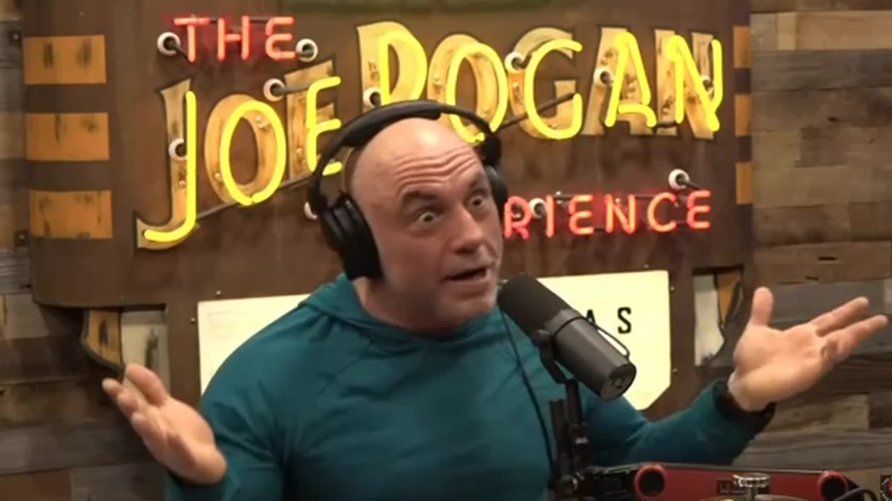 Theo Von Asks Joe Rogan Why Jews Hate White Men