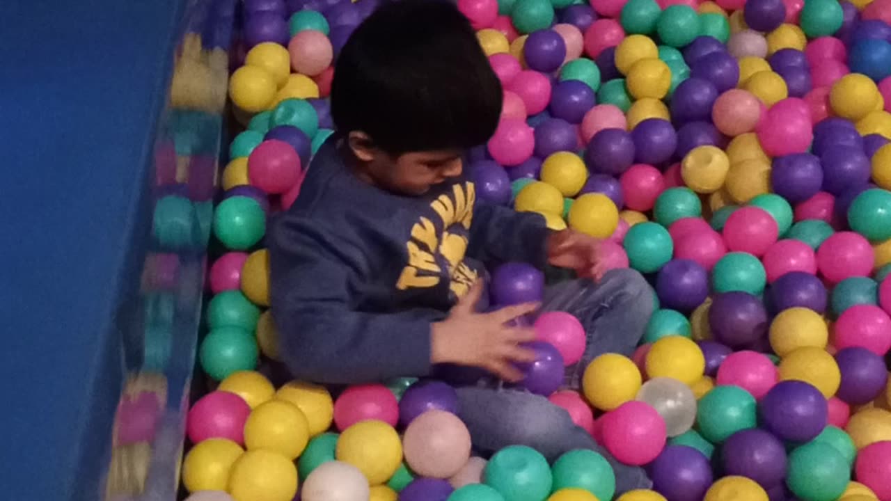 Baba 5 year masti