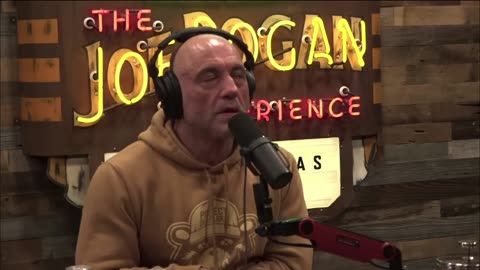 Joe Rogan on Having Tucker Carlson On & Democrat Insanity on Stopping Primarily Debates