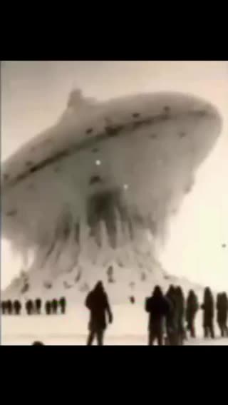 NON HUMAN 😳CRAFT DISCOVERED 🤫IN ANTARCTICA BETWEEN 1946-1950