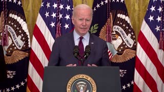 Ex-Fox anchor joins Biden's signing of new bill