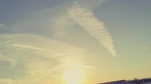 Geoengineering Yellow Skies, Chemtrails Galore. Camera Facing North East 1080p upload