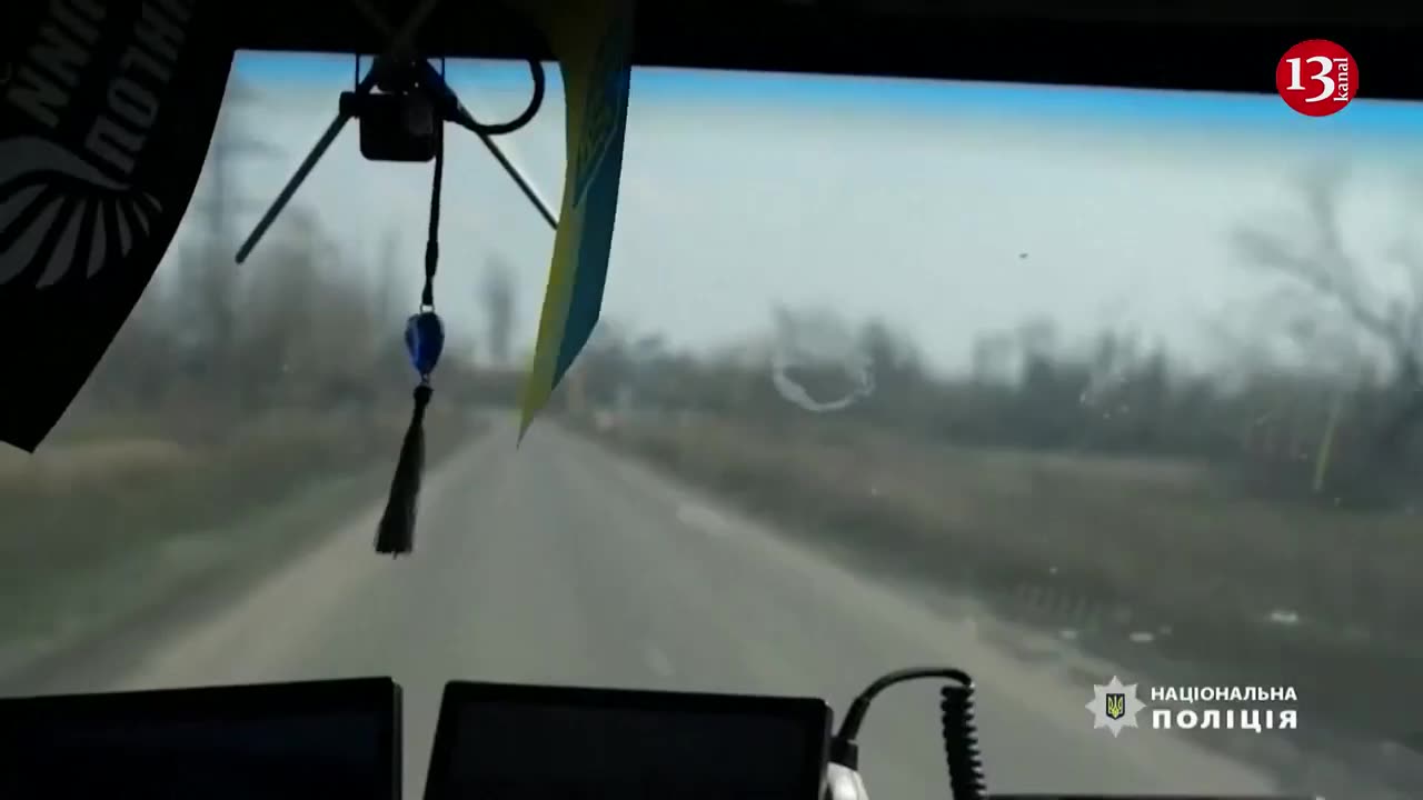 Ukrainian police evacuate civilians from 'post-apocalyptic' town of Avdiivka