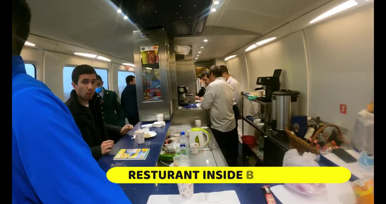 Restaurant inside Bullet Train 🚆🚆🍖🍔🌭🥪🍟🧀