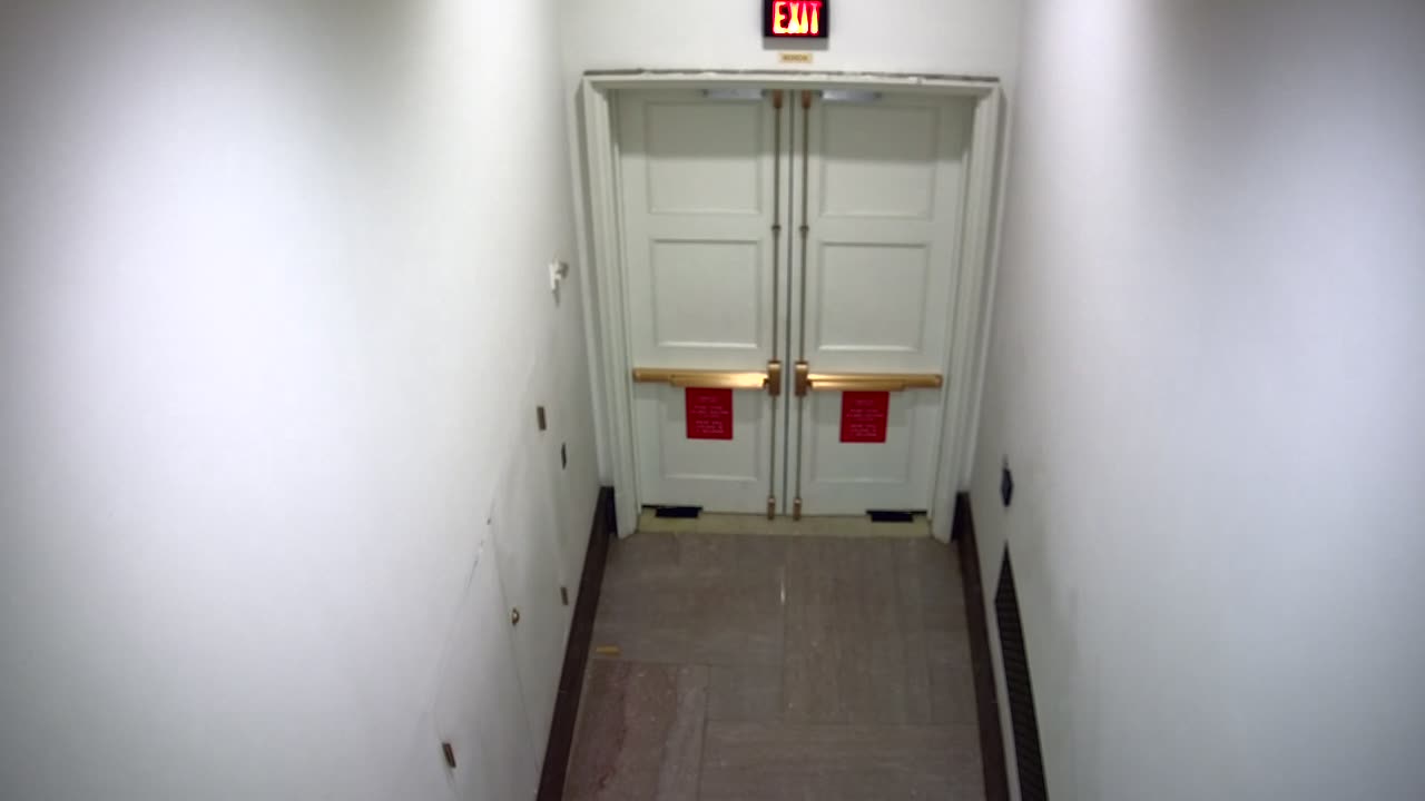 0751USCH02H202FireDoor_2021-01-06_21h29min54s107ms.mp4