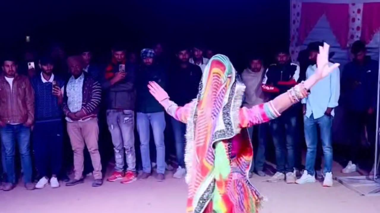You will go crazy after seeing the famous dance of Rajasthan state in India
