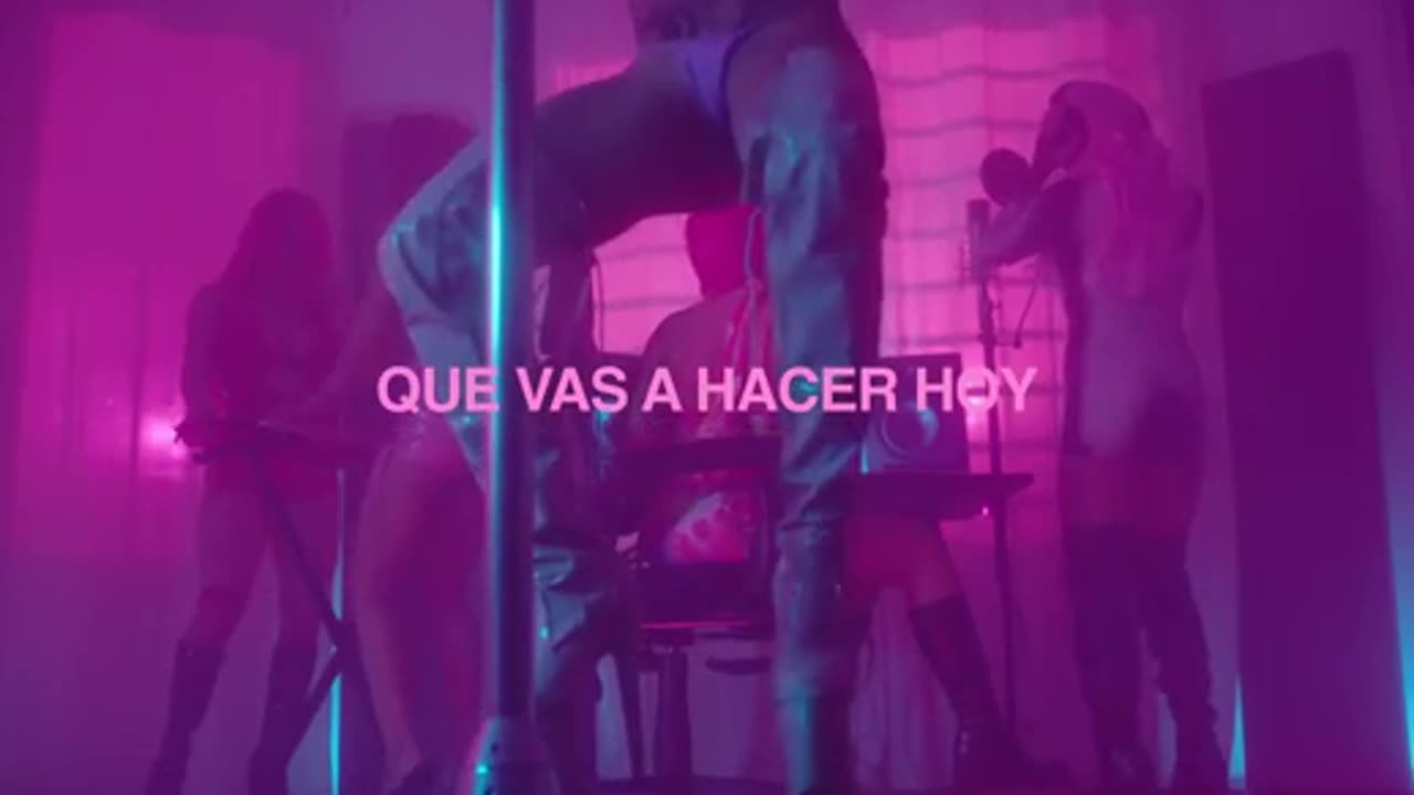 OMAR COURTZ (ousi) x DE LA ROSE - QUE VAS HACER HOY (Visualizer)