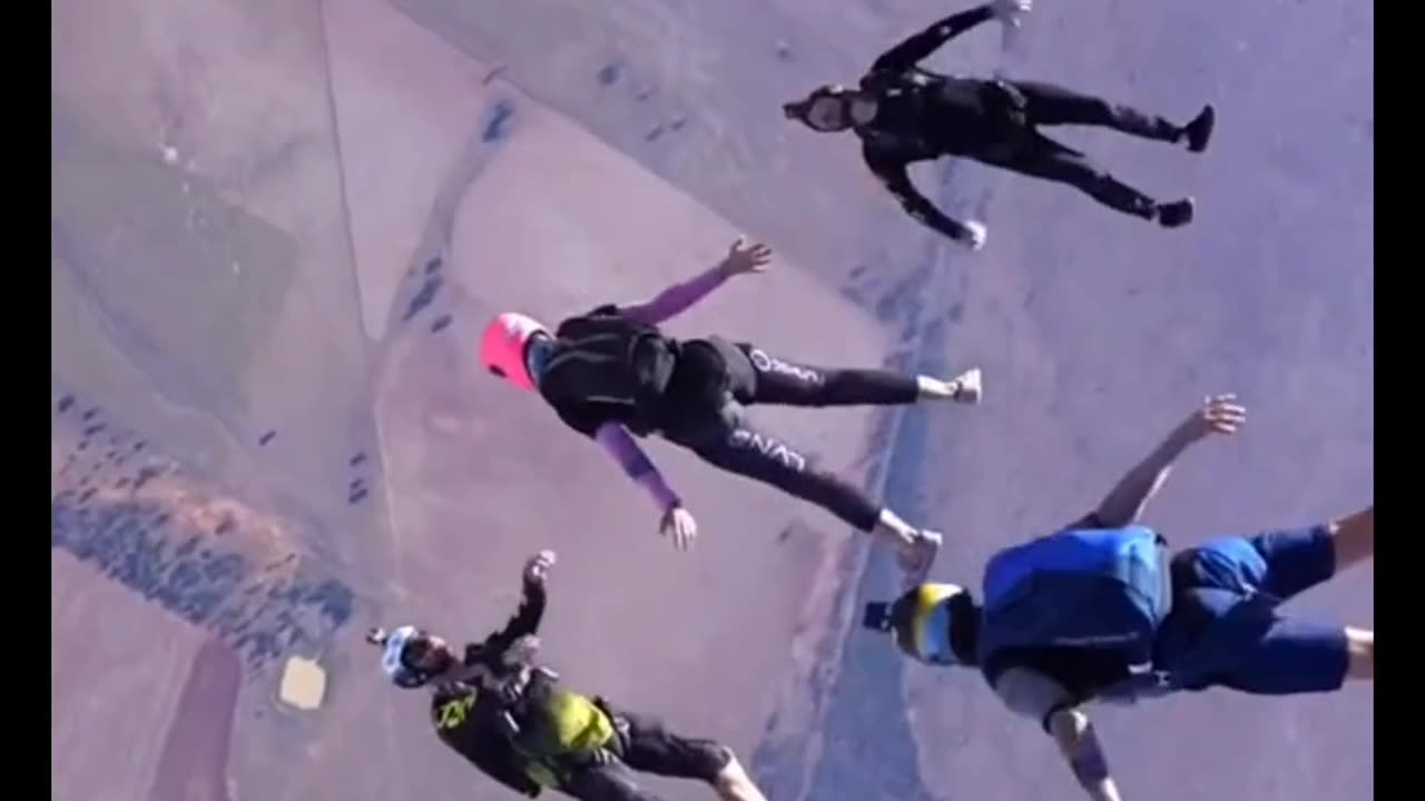 Sky dive funny movement