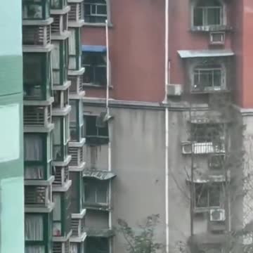 Chinese government drone spraying toxic chemicals to disinfect the air and shouting