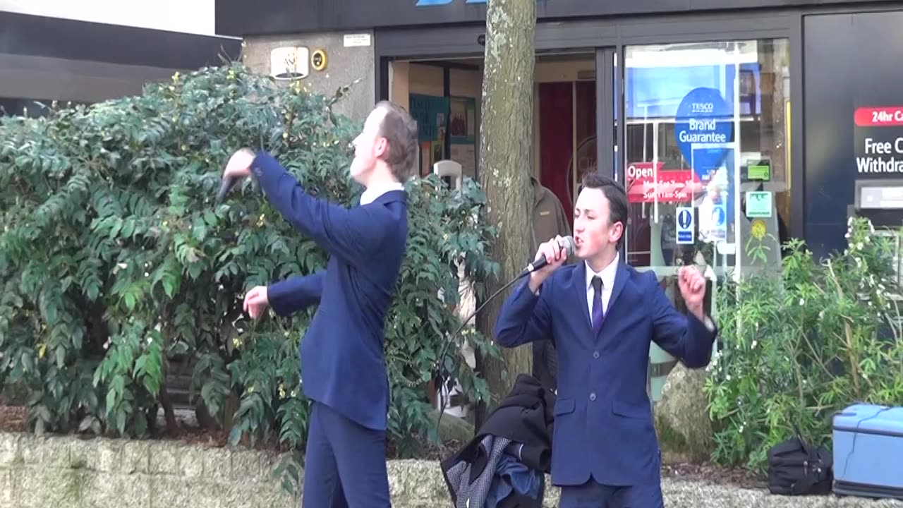 Miller Brothers Music Cabaret Busking in Plymouth the Ocean City 2016. Life can be a dream.