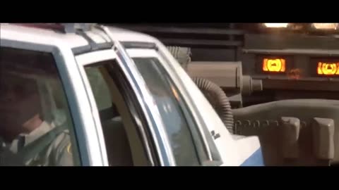 Universal Soldier (1992) Truck crash scene - Jean-Claude Van Damme, Dolph