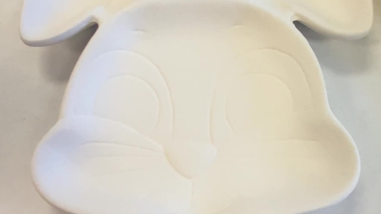 Trying something new Ceramic painting art class