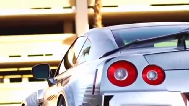 My dad has a GT-R 😩🔥