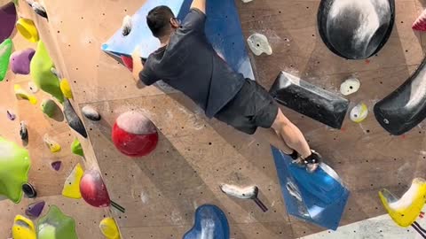 After dozens of knocks, I finally completed two V5