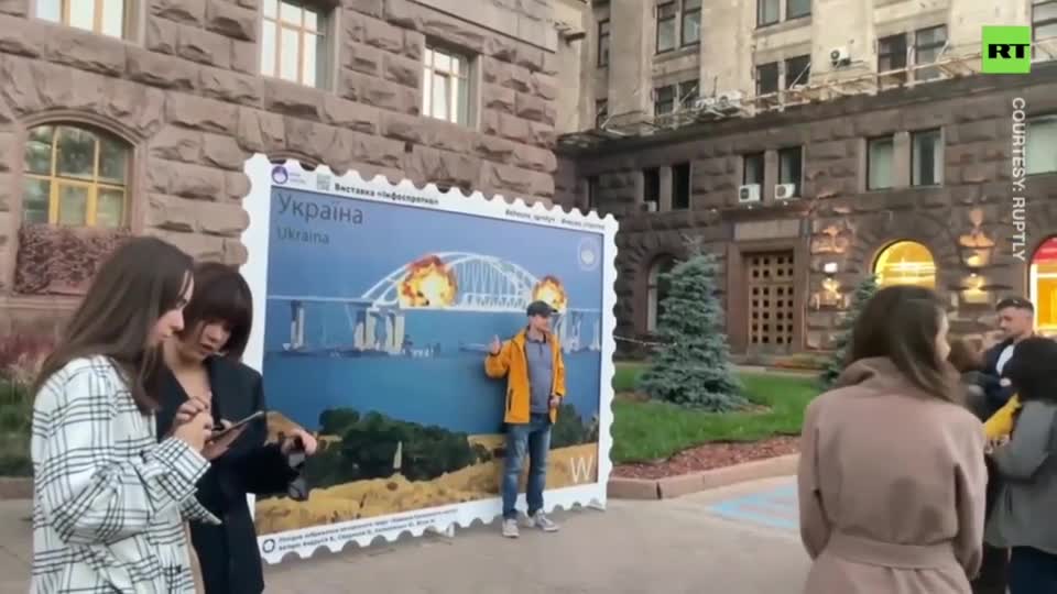 Kyiv Residents are already celebrating the Crimea Bridge Attack