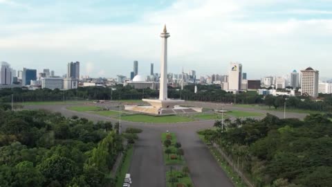 Monas