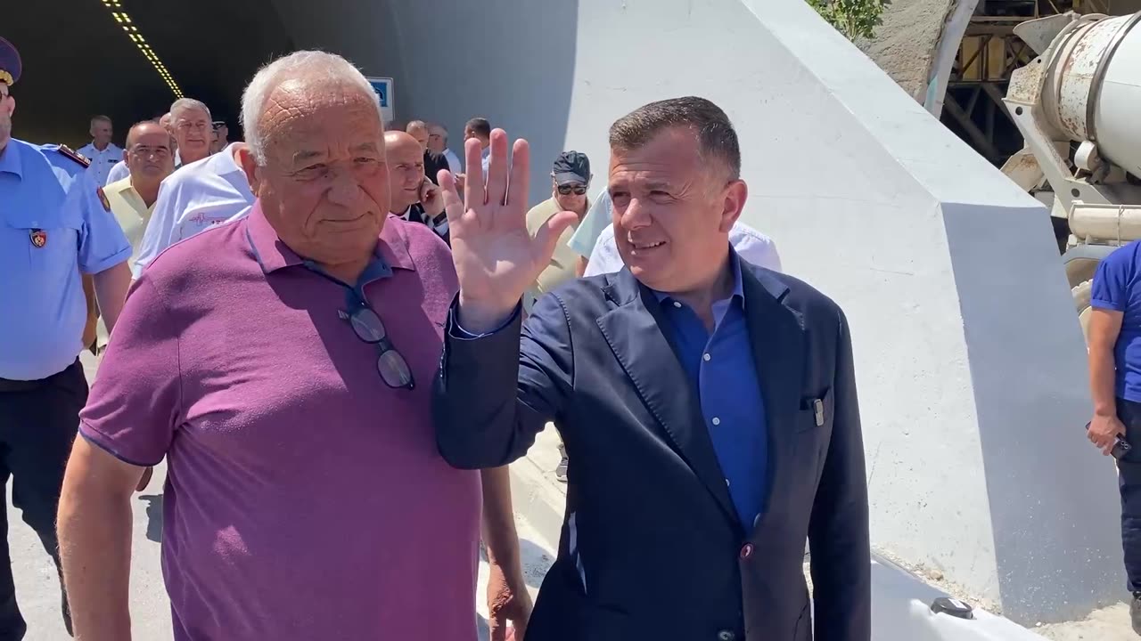 Balla te tuneli i Llogarasë