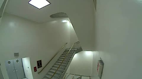 3152RHOB01Stair7_2021-01-06_03h40min01s813ms.mp4