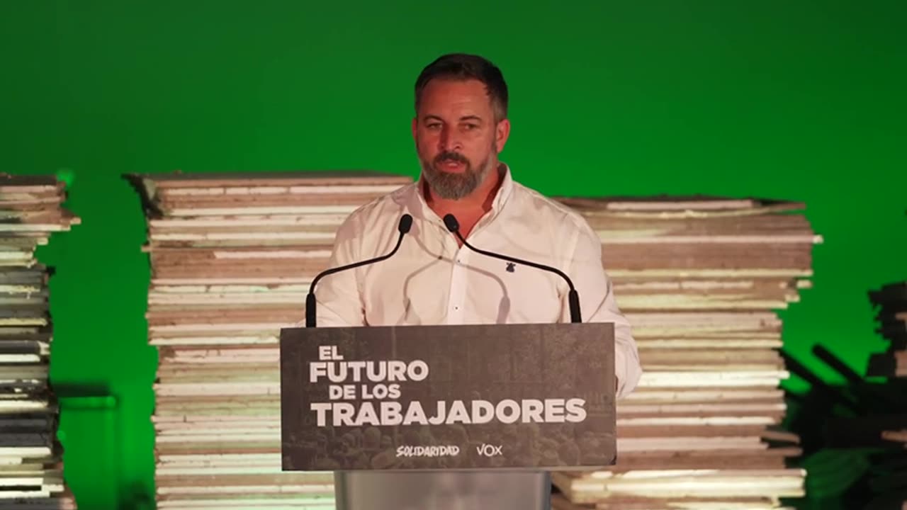 Canutazo candidato Abascal antes un encuentro con Solidaridad en Leganes (Madrid) (1)