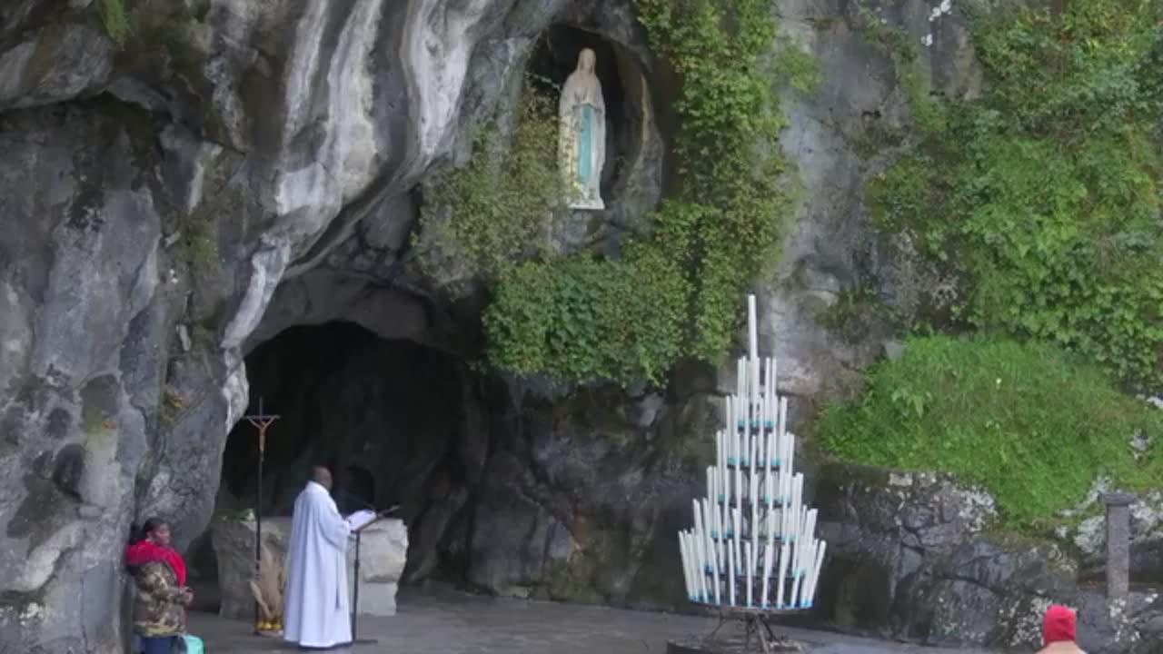 Lourdes Rosary - Mon, Nov. 27th, 2023