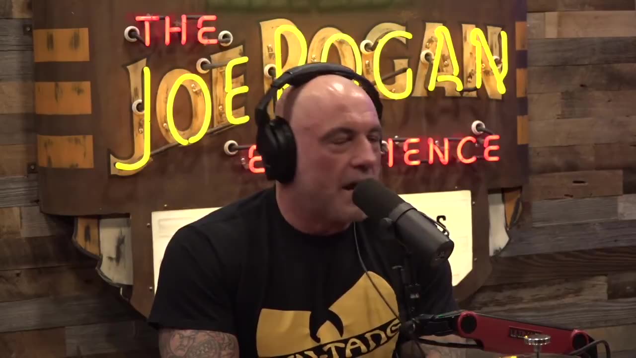 Joe Rogan rips Bill Gates