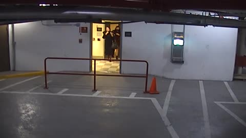 3409CHOBBANorthwestGarage_2021-01-05_18h40min01s967ms.mp4
