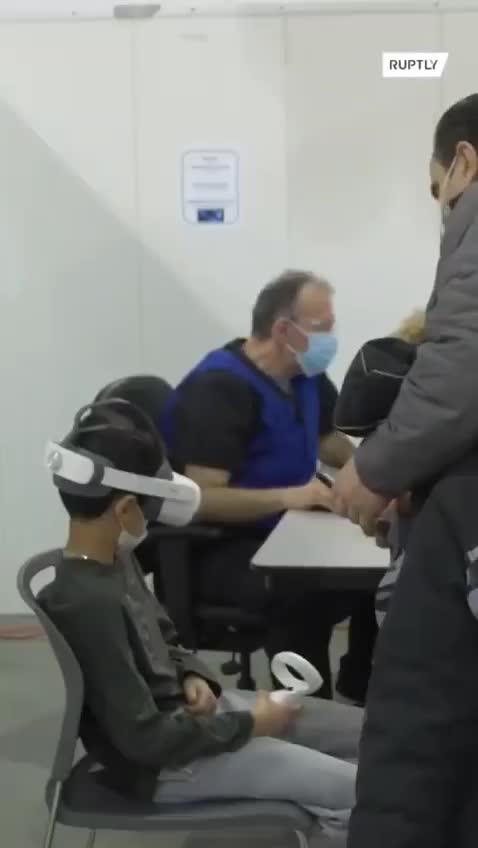 De terror como inoculan a los niños! plandemia Coronavirus Covid 19 Nuevo Orden Mundial