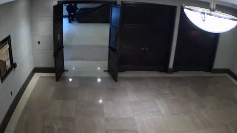 7189CVCLLSVC205_2021-01-06_12h00min00s987ms.mp4